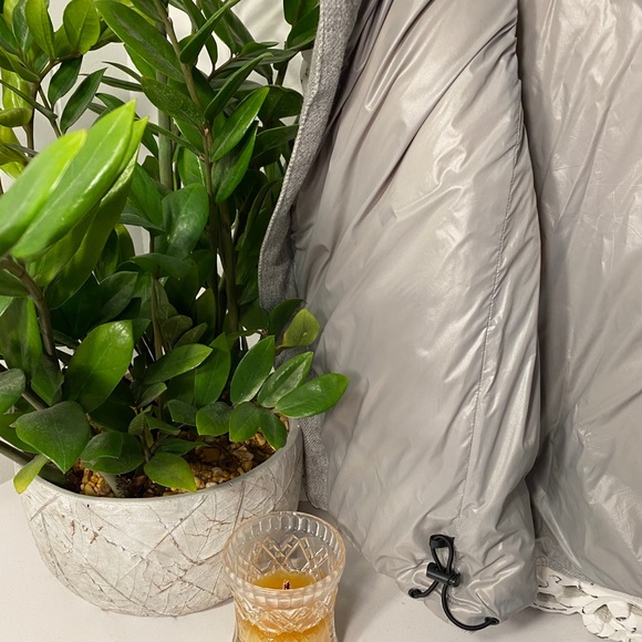 Gap Winter Warmth Puffer Vest - Picture 5 of 6